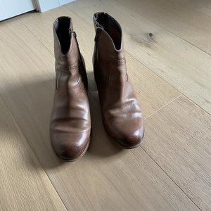 Frye Taupe Bootie 9.5
